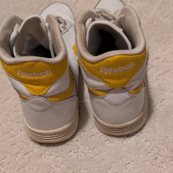 Reebok Womens Club High Tops Shoes - Picture 3 of 4